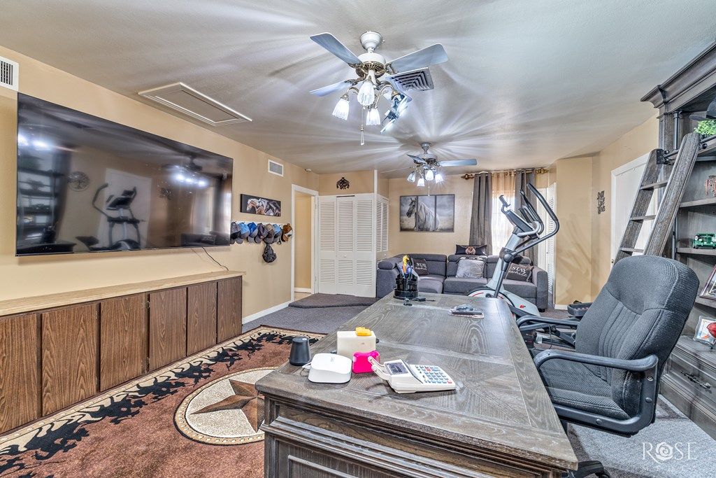 Image 30 of property listing at 2634 Oxford Ave, San Angelo, TX 76904