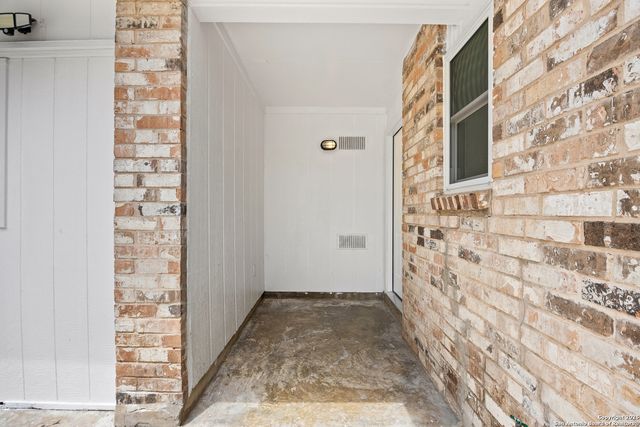4819 TENNYSON DR, San Antonio, TX 78217