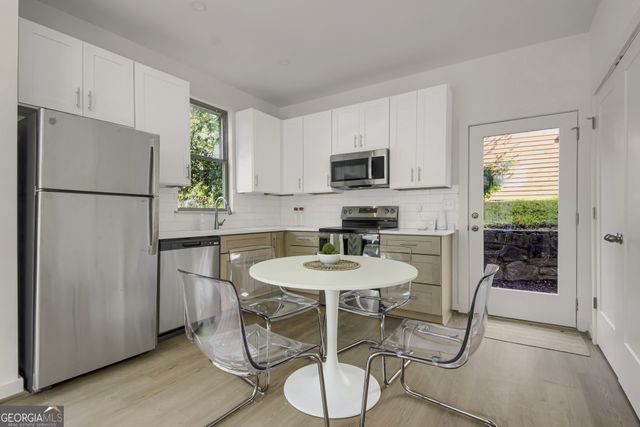1070 Dill Avenue SW 103, Atlanta, GA 30310