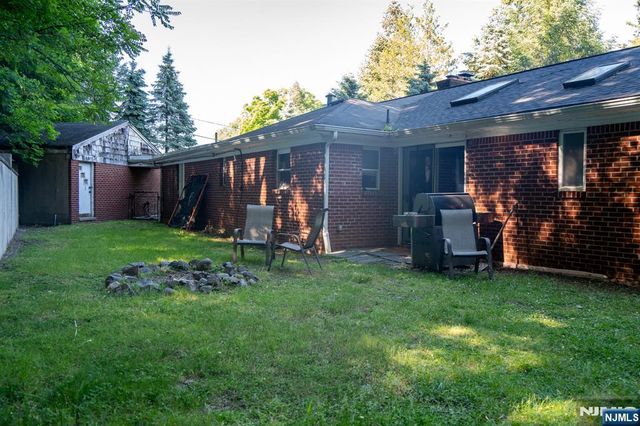 45 Peters Lane, North Haledon, NJ 07508