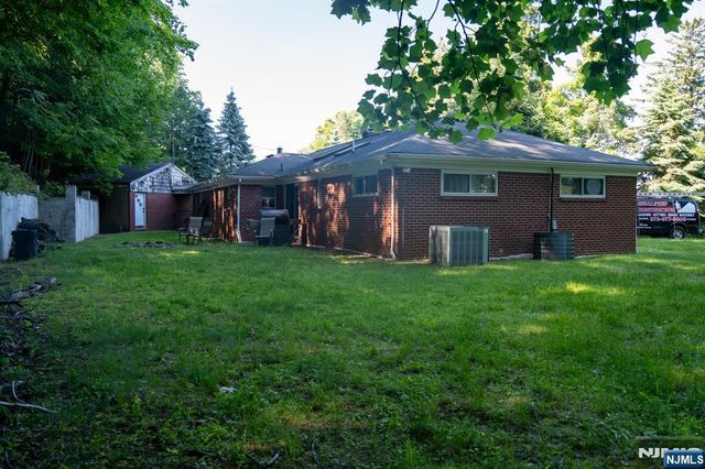 45 Peters Lane, North Haledon, NJ 07508