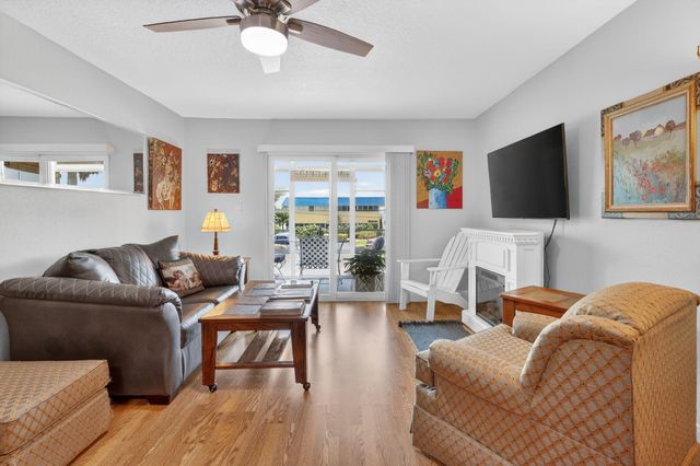 1176 Bayshore Drive 205, Fort Pierce, FL 34949