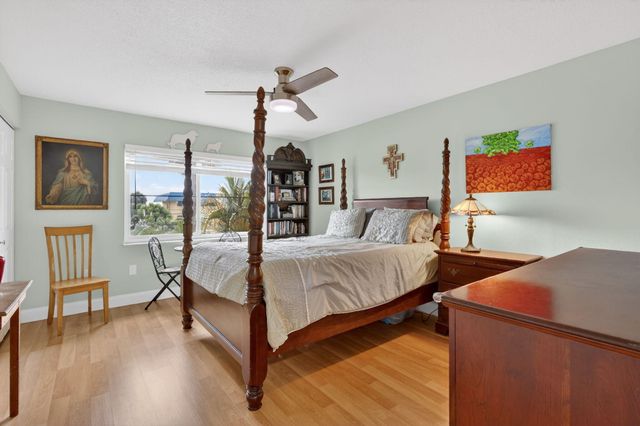 1176 Bayshore Drive 205, Fort Pierce, FL 34949