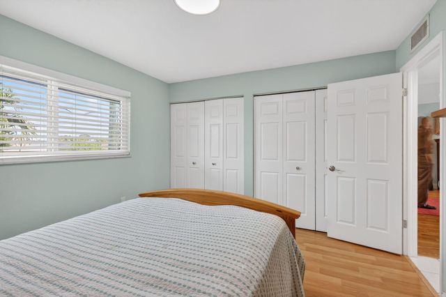 1176 Bayshore Drive 205, Fort Pierce, FL 34949