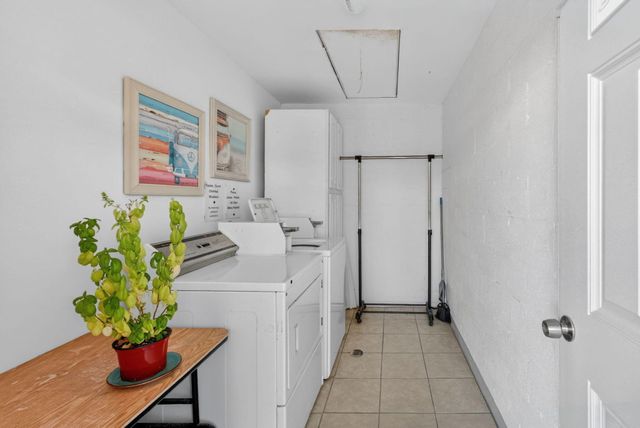 1176 Bayshore Drive 205, Fort Pierce, FL 34949