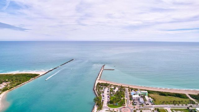 1176 Bayshore Drive 205, Fort Pierce, FL 34949