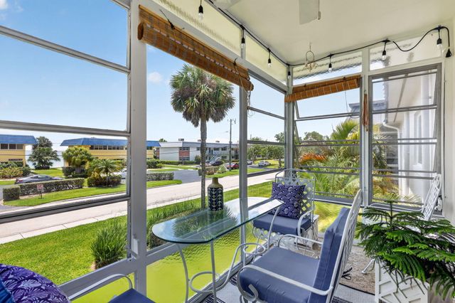 1176 Bayshore Drive 205, Fort Pierce, FL 34949