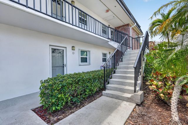1176 Bayshore Drive 205, Fort Pierce, FL 34949