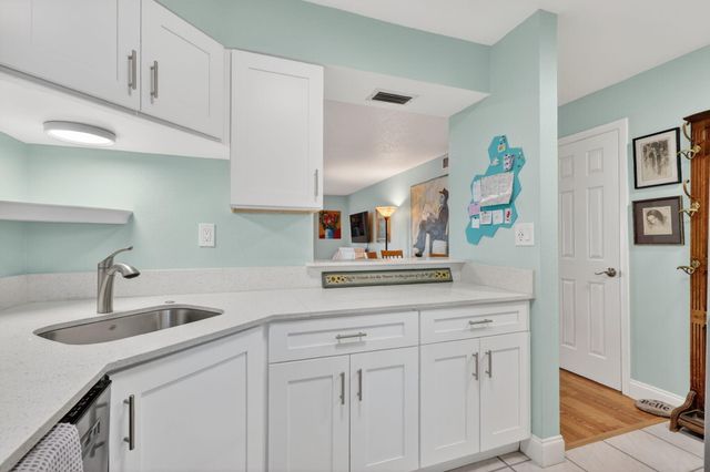 1176 Bayshore Drive 205, Fort Pierce, FL 34949