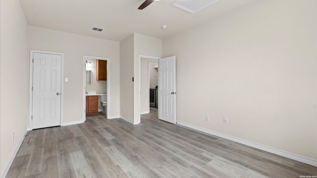 6111 Palmetto Way, San Antonio, TX 78253