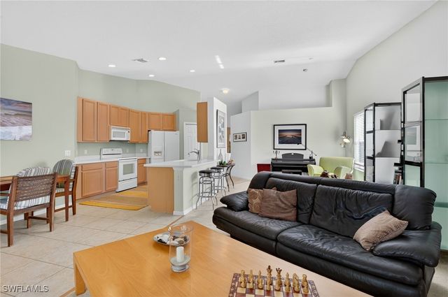 6837 Sterling Greens DR 201, Naples, FL 34104