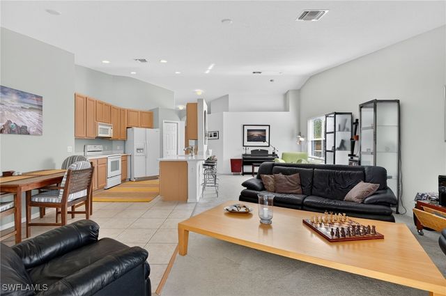 6837 Sterling Greens DR 201, Naples, FL 34104