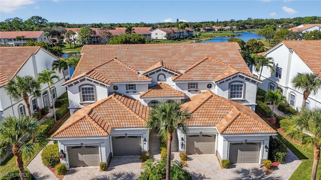 6837 Sterling Greens DR 201, Naples, FL 34104