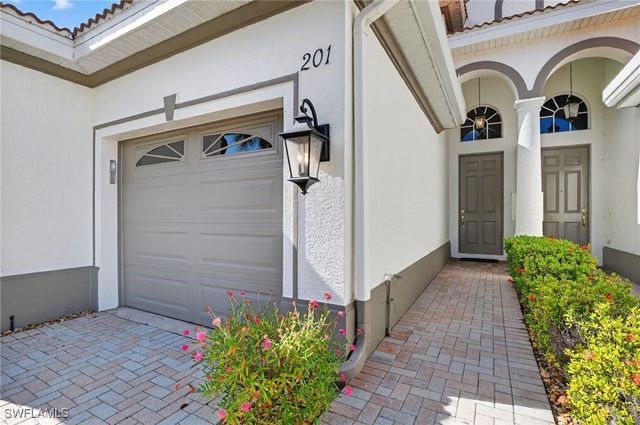 6837 Sterling Greens DR 201, Naples, FL 34104