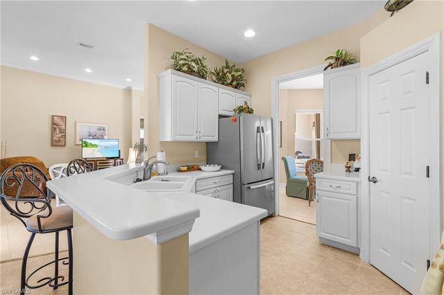 6753 Bent Grass DR, Naples, FL 34113