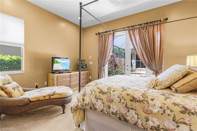 6753 Bent Grass DR, Naples, FL 34113