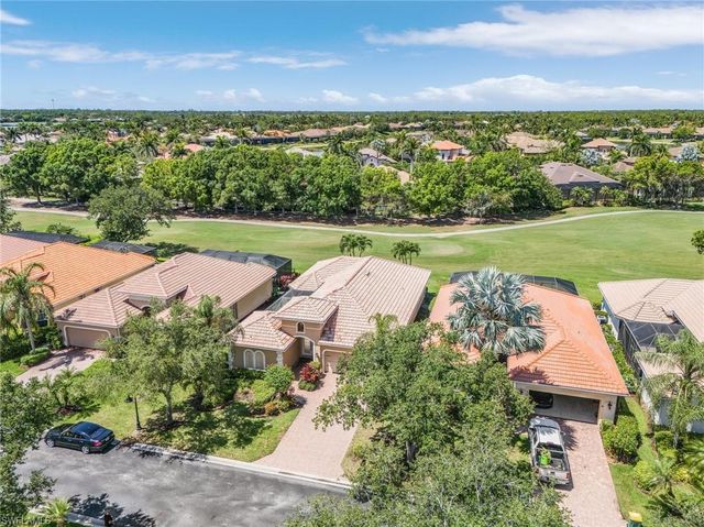 6753 Bent Grass DR, Naples, FL 34113