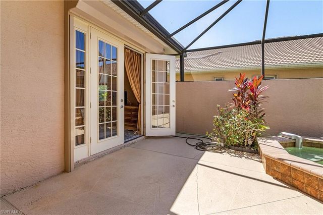 6753 Bent Grass DR, Naples, FL 34113