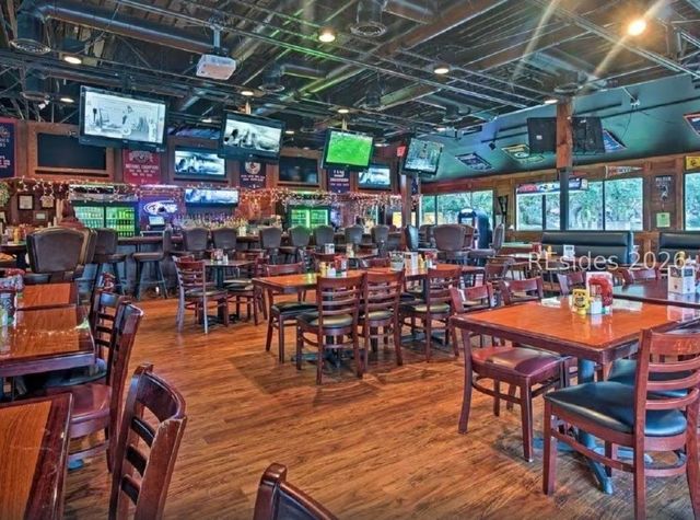 40 Folly Field Road 434, Hilton Head Island, SC 29928