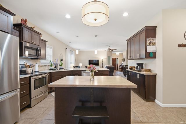 2481 Mondavi Boulevard, Lafayette, IN 47909