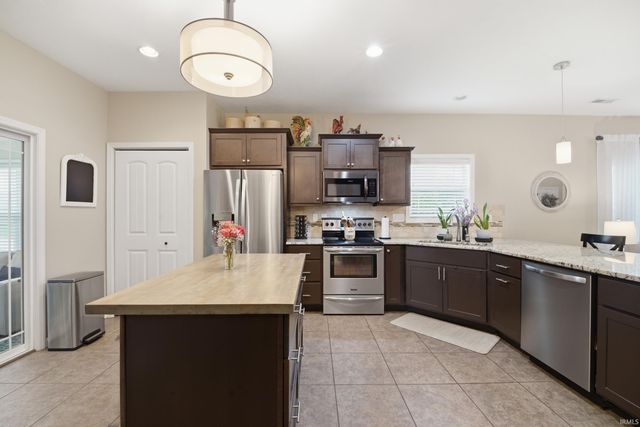 2481 Mondavi Boulevard, Lafayette, IN 47909