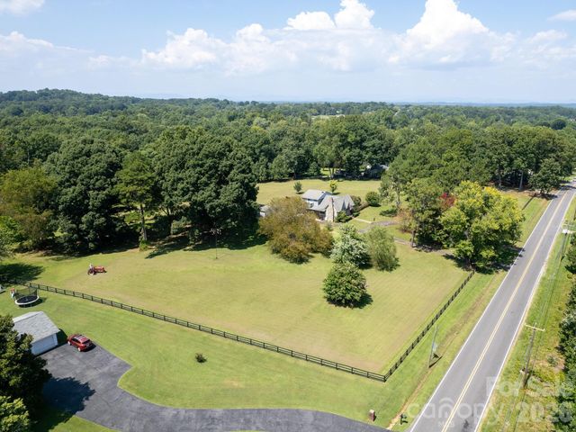 1771 Drexel Road, Valdese, NC 28690