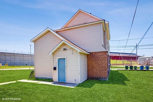 2140 Indianapolis Boulevard, Whiting, IN 46394