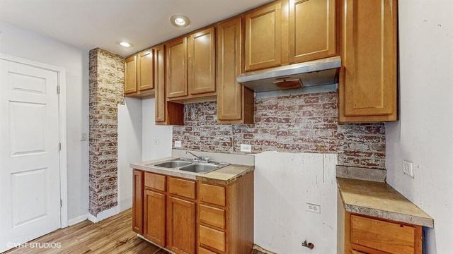 2140 Indianapolis Boulevard, Whiting, IN 46394