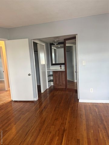 14729 227th Street, Springfield Gardens, NY 11413