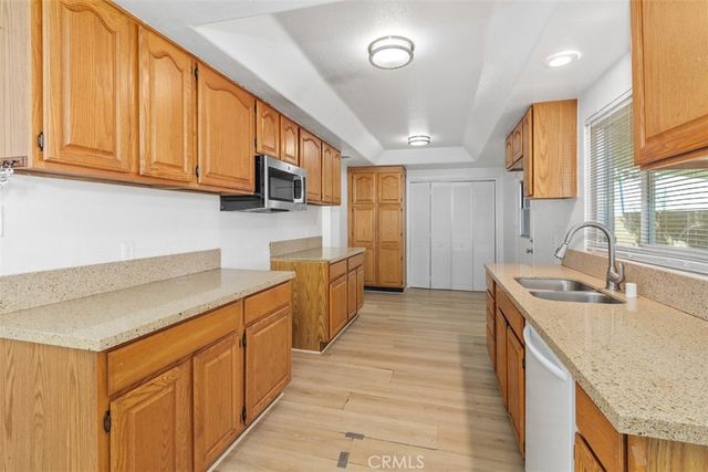 1337 W 5th, Ontario, CA 91762