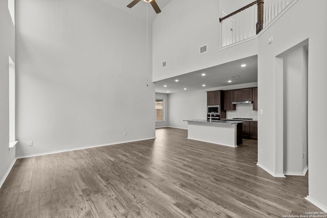 2439 Tinkerton, San Antonio, TX 78245