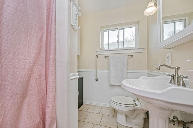 1410 SW 35TH Avenue, Amarillo, TX 79109