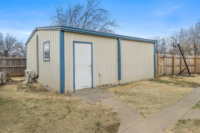 1410 SW 35TH Avenue, Amarillo, TX 79109