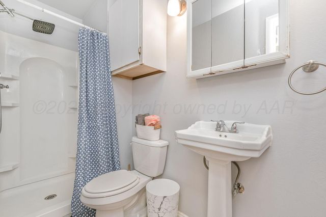 1410 SW 35TH Avenue, Amarillo, TX 79109