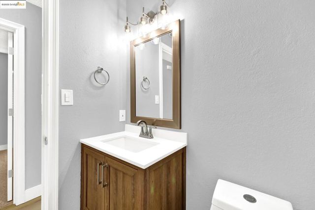 1232 73Rd Ave, Oakland, CA 94621