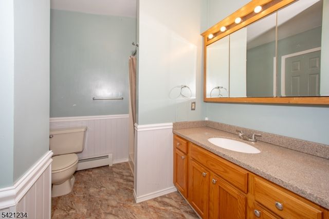 105 Valley Road, Wantage Twp., NJ 07461