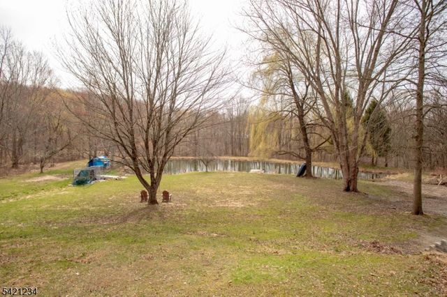 105 Valley Road, Wantage Twp., NJ 07461