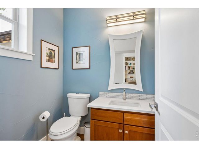 3823 W 39th Ave, Denver, CO 80211