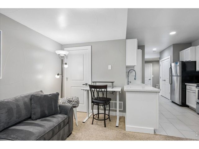 3823 W 39th Ave, Denver, CO 80211