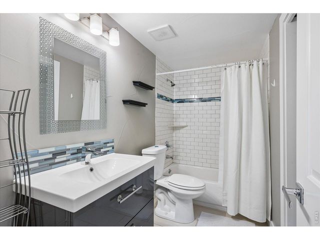 3823 W 39th Ave, Denver, CO 80211