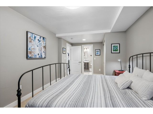 3823 W 39th Ave, Denver, CO 80211
