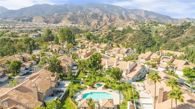 1521 Classico, Corona, CA 92882