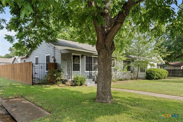 1507 N Cleveland Avenue, Cameron, TX 76520