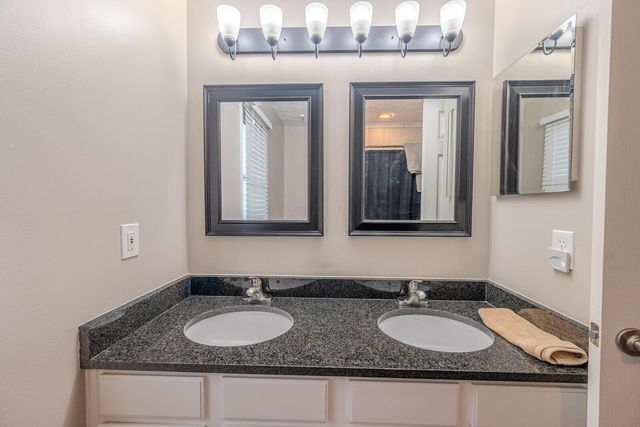 205 Knight Dream Street, Delaware, OH 43015