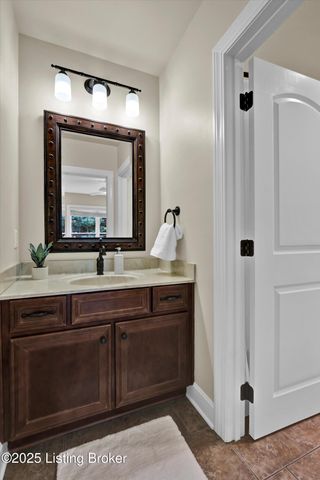 6024 Waterfall Way, Prospect, KY 40059