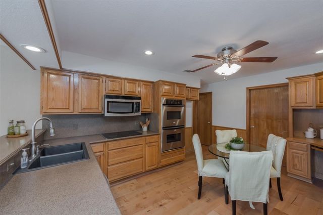 1106 Derby Run, Carrollton, TX 75007