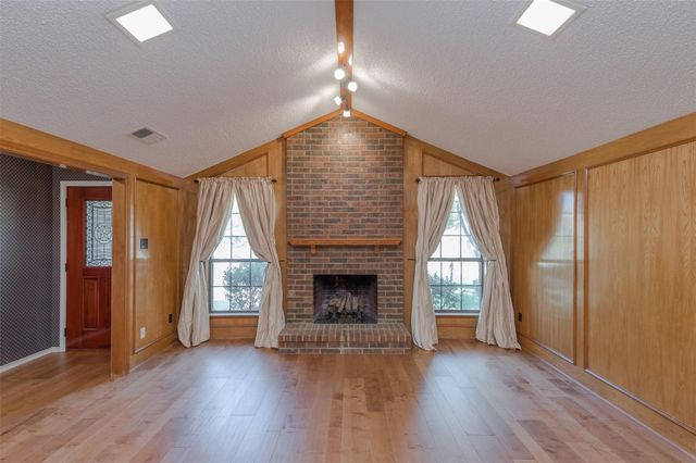 1106 Derby Run, Carrollton, TX 75007