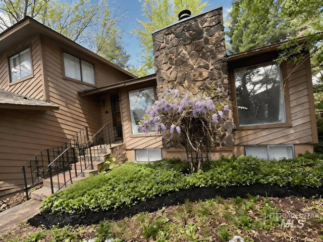 5541 N Samson Ave, Boise, ID 83704