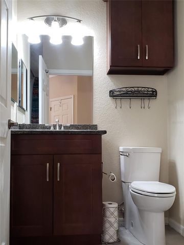 621 SW 10TH STREET 108, Gainesville, FL 32601