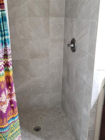 621 SW 10TH STREET 108, Gainesville, FL 32601